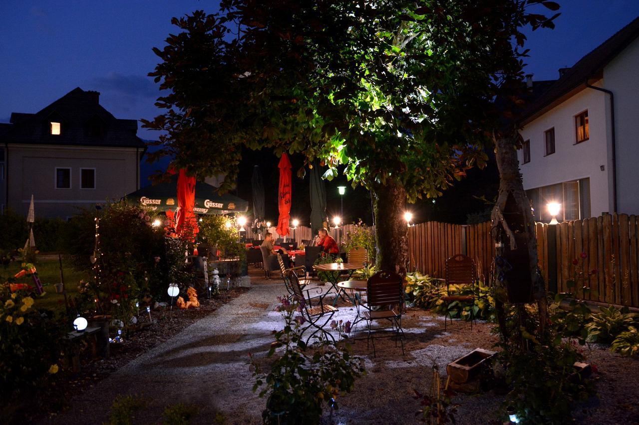 Landgasthof Buchner เอ็ดมอนต์ ภายนอก รูปภาพ
