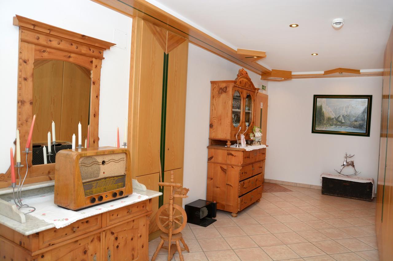 Landgasthof Buchner เอ็ดมอนต์ ภายนอก รูปภาพ
